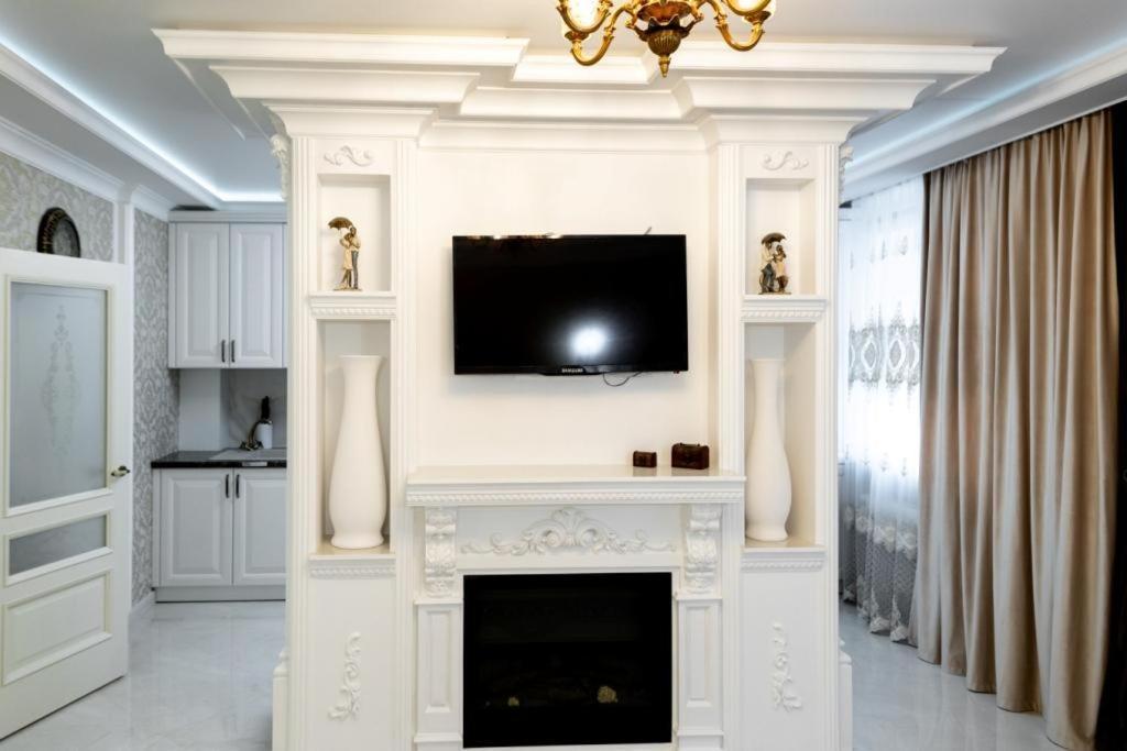 Apartments U Ratushi Kamyanets-Podilski Dış mekan fotoğraf