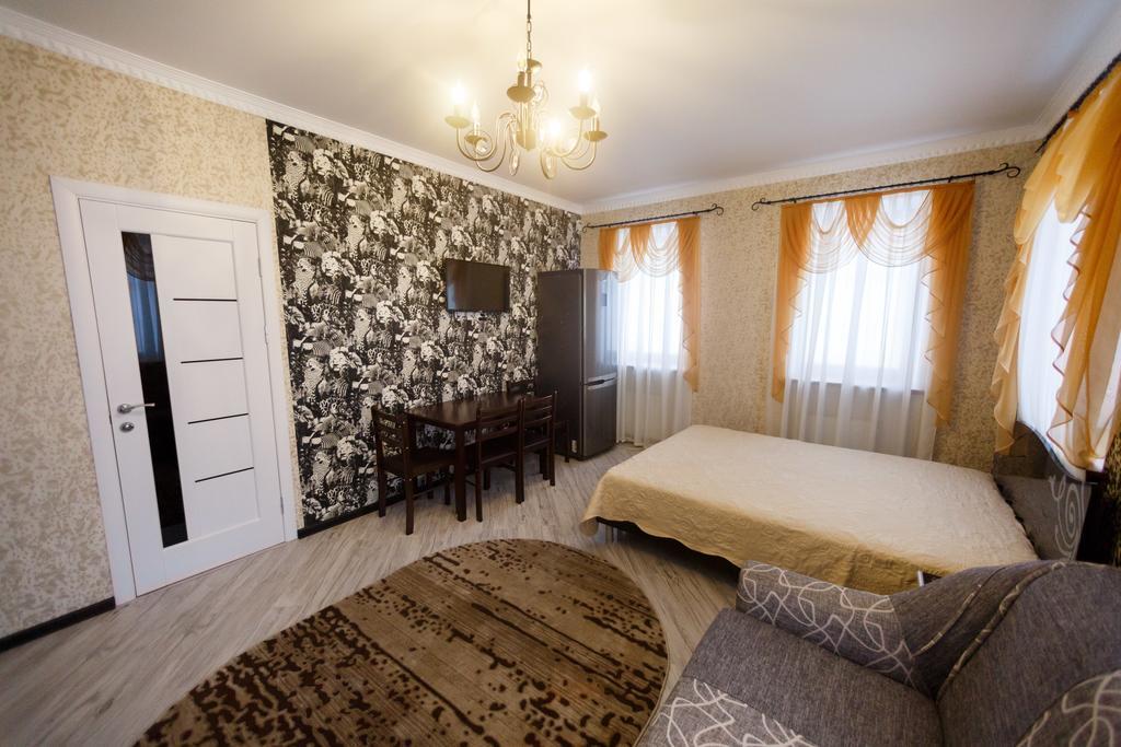 Apartments U Ratushi Kamyanets-Podilski Dış mekan fotoğraf